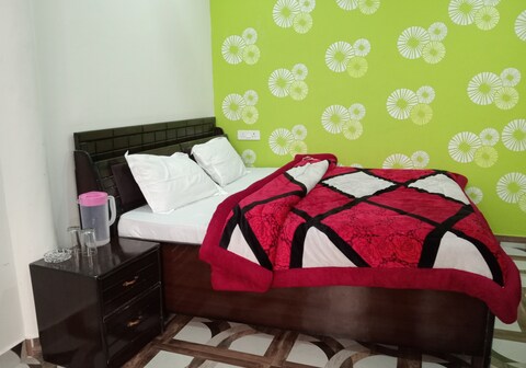 Singh Homestay Bhimtal