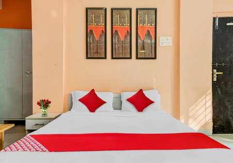 Hotel O Aadinath Villa Near Pune Airport