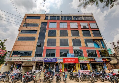 Hotel Comfort and Terrace Lounge