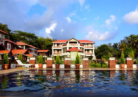 Nakhawa Beach Resort & Hotel