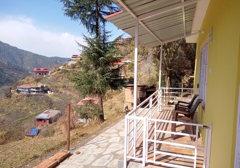 The Batari House - A Serene Village Homestay