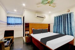 Super Collection O M G Road, Thiruvananthapuram Super Collection O M G Road, Thiruvananthapuram