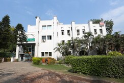 HOTEL AQUATIC PALACE, Kolkata HOTEL AQUATIC PALACE, Kolkata