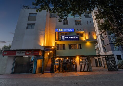 FabHotel The Jumbo Stay