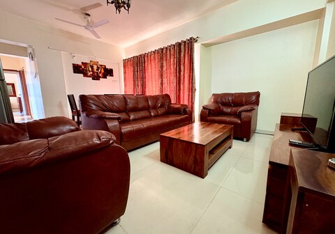 Leisurely Abode Service Apartment, Dapodi