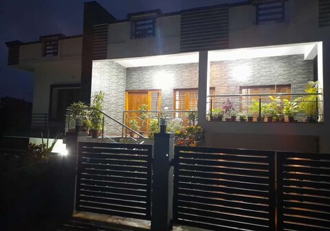 Snow Pine Holiday Home