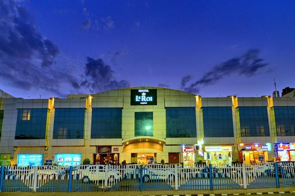 Le ROI, Raipur @Raipur Railway Station