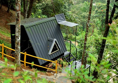 Garden Of Edens Thottam Cottages (Hiking and Camping)