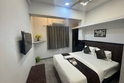 Silver Palace Lodge, Tuljapur Silver Palace Lodge, Tuljapur