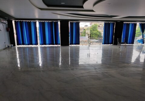 Hotel Tulsi palace