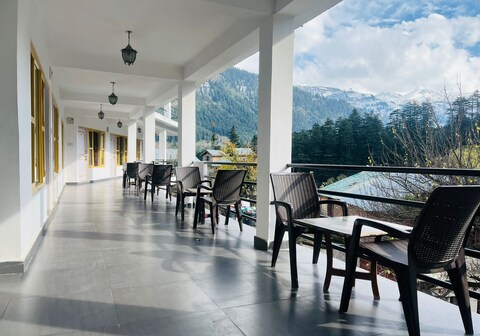 Raju's Palace - Old Manali