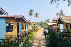 Sydney X Cafe and Huts, Arambol, Goa Sydney X Cafe and Huts, Arambol, Goa