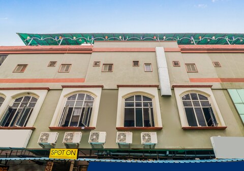 HOTEL O AMARAVATHI RESIDENCY Palnadu Bus Stand