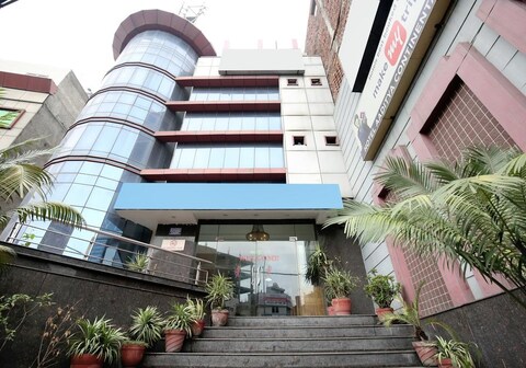 Hotel Aaditya Continental
