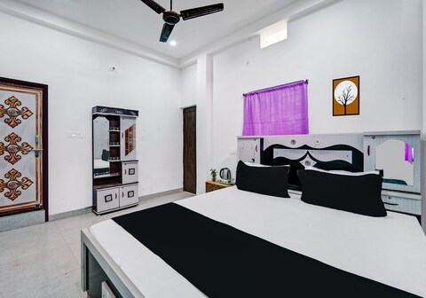 Hotel O Rajsahi Marriage Hall & Guest House