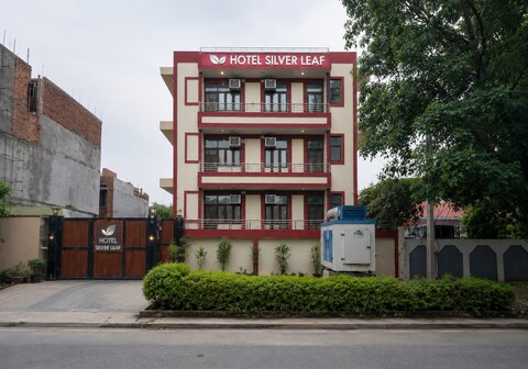 Silver Leaf Hotel