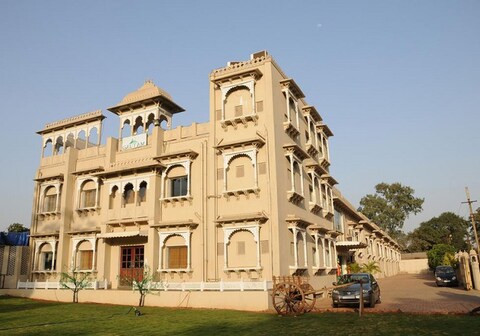 Hotel Gautam