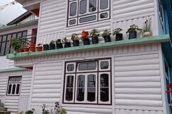 Gyaltsen resort, Lachung Gyaltsen resort, Lachung
