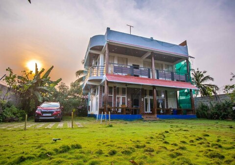 Waves Beach House