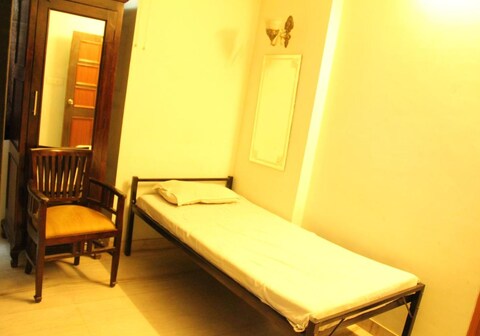 Chit Chat Palace