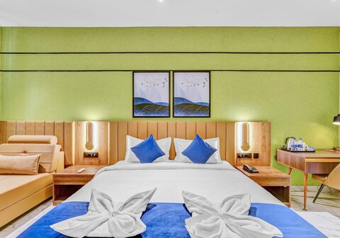 Blossoms Hotel