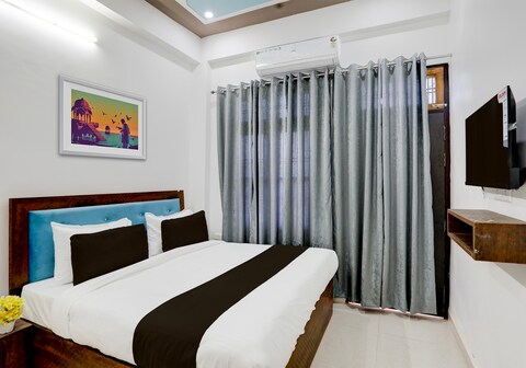 Hotel O VATS GUEST INN