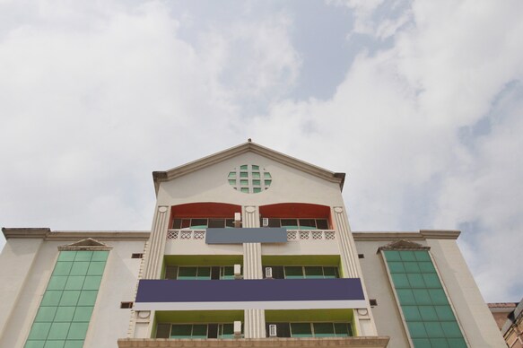 Hotel O Century Park