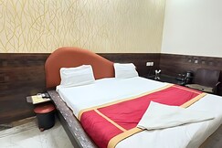 Hotel Mahalaxmi Inn, Lucknow Hotel Mahalaxmi Inn, Lucknow