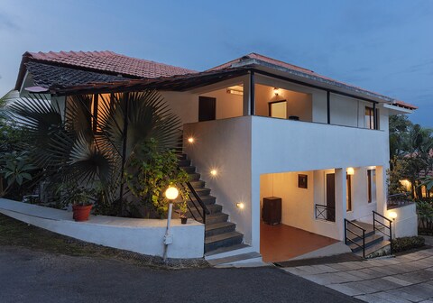 V are Family Five Tropical woods | 4BHK luxury villa with river view
