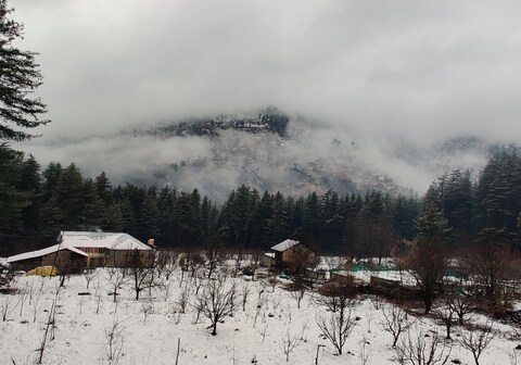 SOMVAN COTTAGE Away From City Hustle