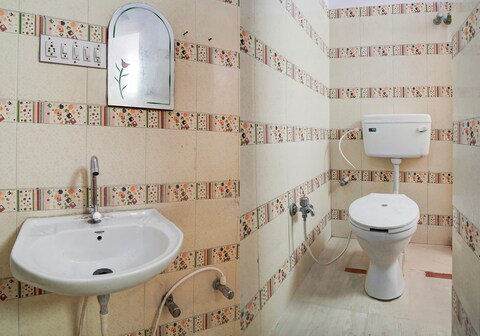 Hotel O Welcome Palace