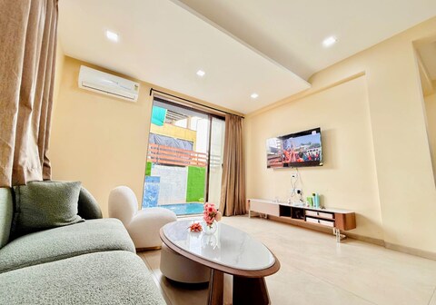 SUNSET HAVAN VILLA