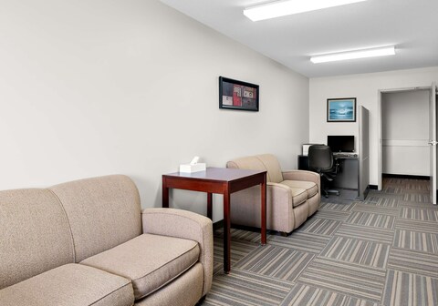 SureStay Plus Hotel by Best Western Hardisty