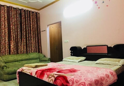 Hotel Sun Palace Residency