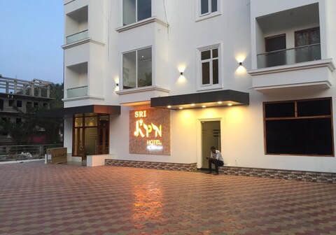 Hotel SRI KPN