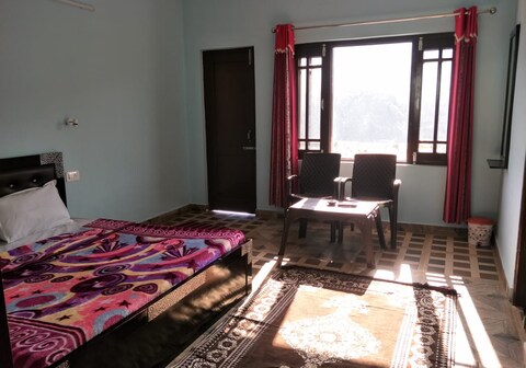 Randhawa Guest House