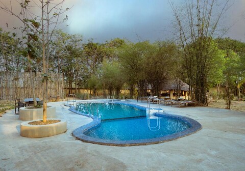 Kanha Jungle Resort
