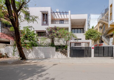 Villa 9C by Revkeys