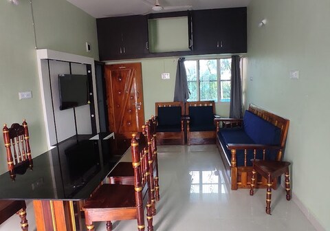 Gour Homestay Near To Nabakalebara Road