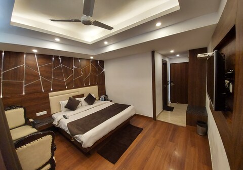 The Forest View By Shashwat Hotels