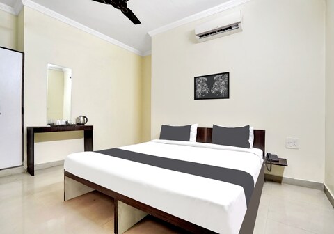 Super Hotel O Mani Bhai Patel