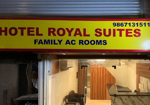 HOTEL ROYAL SUITES