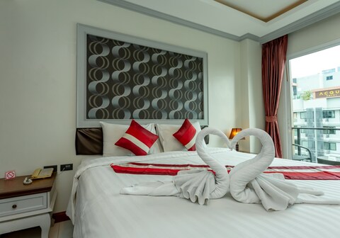 Honey Boutique Hotel