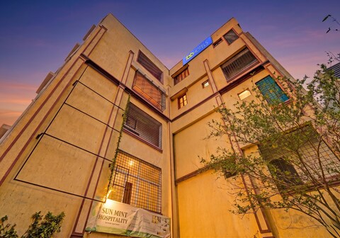 FabHotel Sun Mint - Peddamma Temple Metro, Jubilee Hills