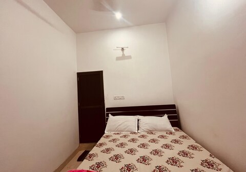 Hari PG House| A Premium Budget Stay