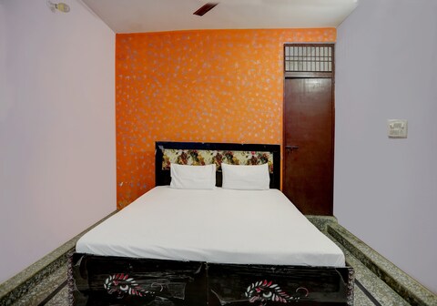 Hotel O Gayatri Palace