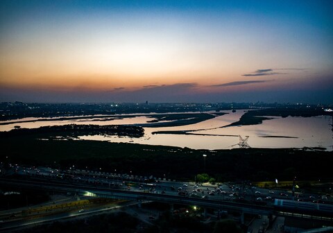 Best Luxurious Stay Near Apollo Hospital at Super Nova