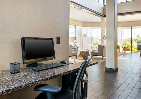 BEST WESTERN ASHBURY INN