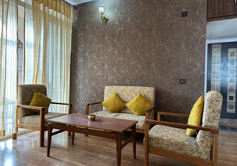 Trayaksh Homestay | Staymoksha | Lachitnagar