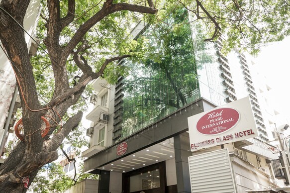 Hotel Pearl International